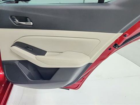 Used 2019 Nissan Altima 2.5 SV image 28