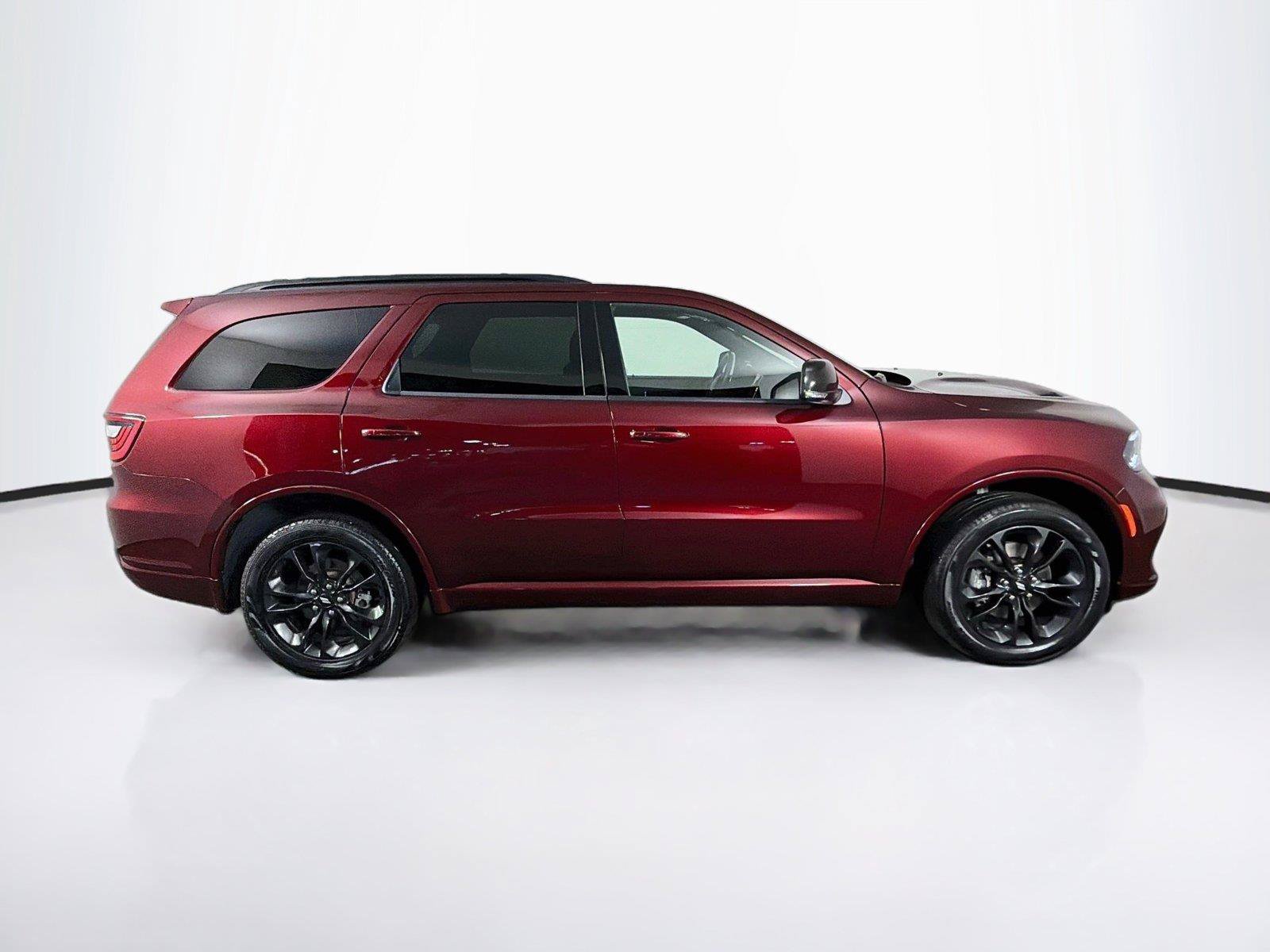 Used 2025 Dodge Durango GT AWD/4WD image 12