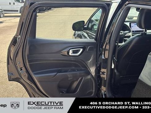 Used 2023 Jeep Compass High Altitude AWD/4WD image 21