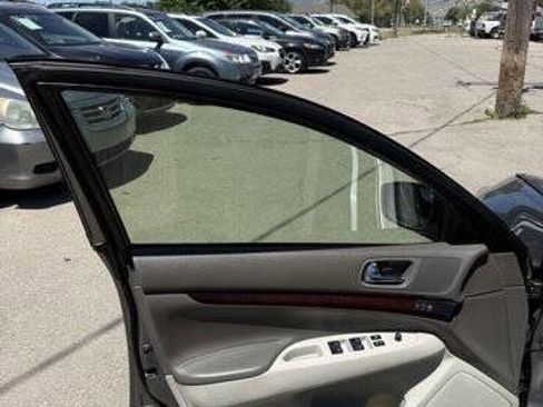 Used 2012 INFINITI G37 x Sedan w/ Premium Pkg AWD/4WD image 18