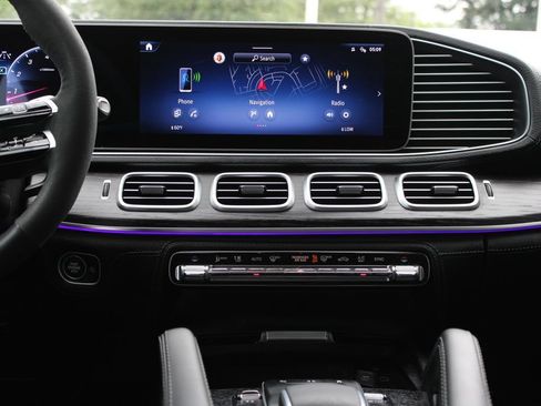Used 2024 Mercedes-Benz GLE 53 AMG 4MATIC Coupe image 11