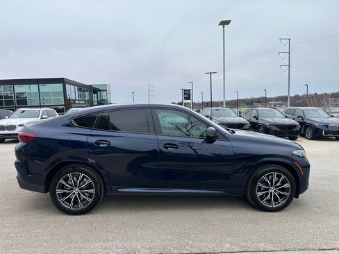 Used 2025 BMW X6 M60i image 8