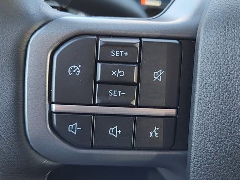 New 2026 Ford F250 Lariat w/ Black Appearance Package image 11