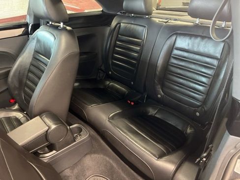 Used 2012 Volkswagen Beetle Turbo image 22