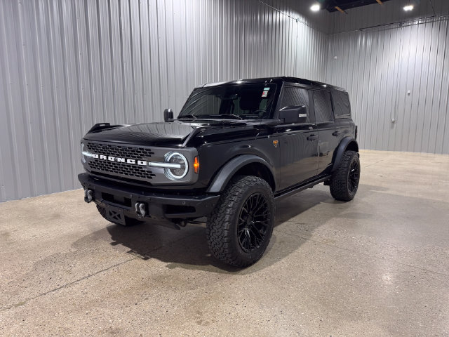 Used 2025 Ford Bronco Badlands AWD/4WD image 1