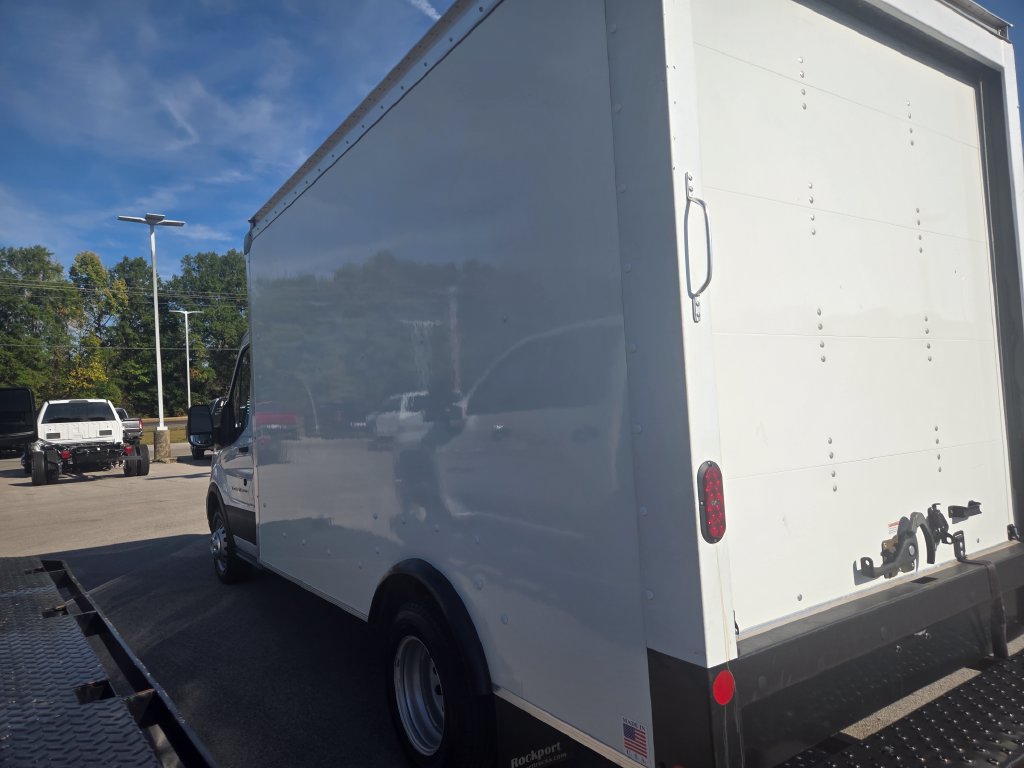 Used 2023 Ford Transit 350 DRW RWD image 3