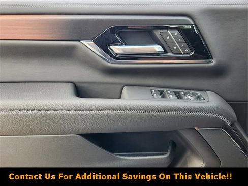 New 2026 GMC Yukon XL Denali w/ Sun & Power Step Package image 17