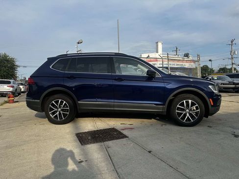 Used 2021 Volkswagen Tiguan SEL image 4