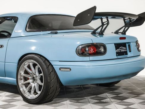 Used 1992 MAZDA MX-5 Miata RWD image 20
