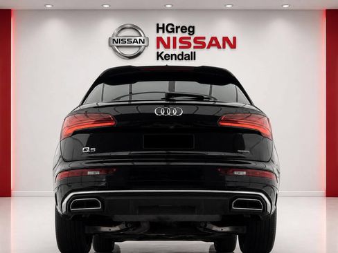 Used 2023 Audi Q5 2.0T Premium Plus w/ Premium Plus Package AWD/4WD image 6