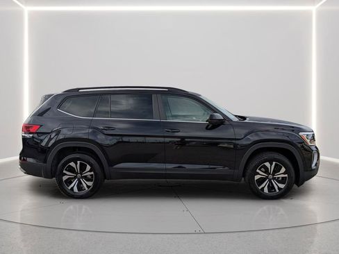 New 2026 Volkswagen Atlas SE image 7