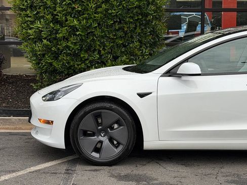 Used 2023 Tesla Model 3 Standard Range RWD image 10