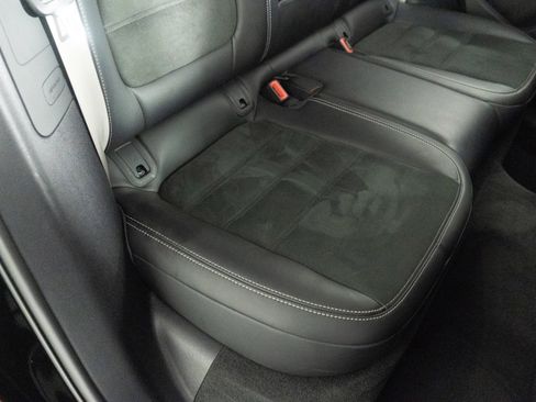 Used 2023 Porsche Macan GTS w/ GTS Sport Package image 33