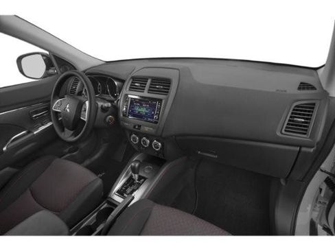 Used 2019 Mitsubishi Outlander Sport SE FWD image 16