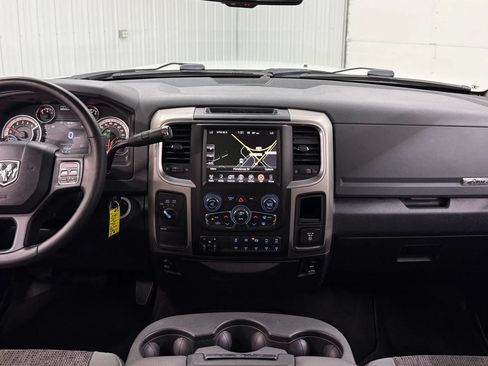 Used 2017 RAM 3500 Big Horn AWD/4WD image 13