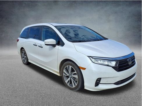 Used 2023 Honda Odyssey Touring image 4