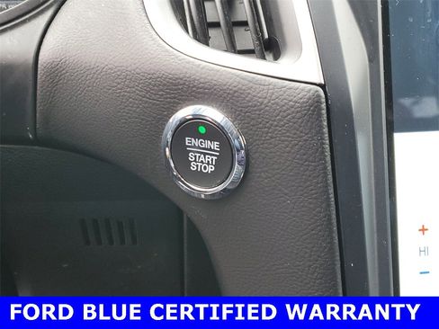 Certified 2022 Ford Edge SE w/ Black Appearance Package image 25