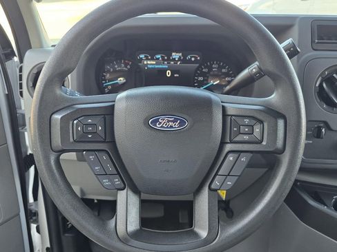 Used 2024 Ford E-350 and Econoline 350 Super Duty w/ Driver's Safety Package image 32