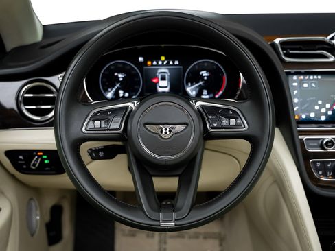 Used 2021 Bentley Bentayga Speed AWD/4WD image 42