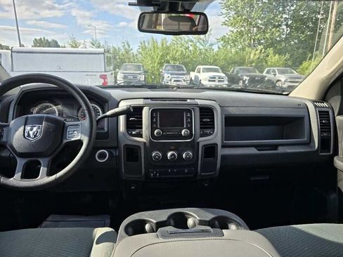 Used 2016 RAM 2500 Tradesman w/ Chrome Appearance Group image 8