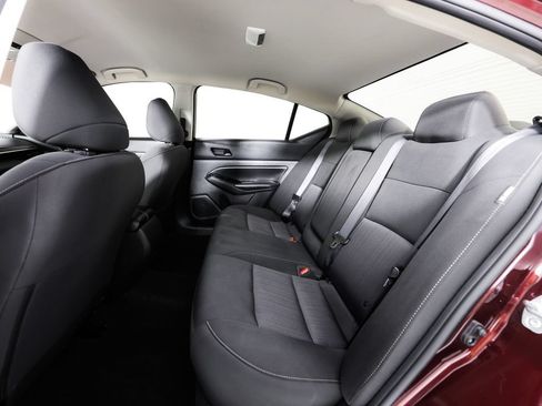 Used 2023 Nissan Altima 2.5 SV FWD image 17