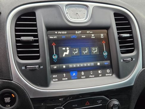Used 2019 Chrysler 300 Touring w/ Sport Appearance Package RWD image 30