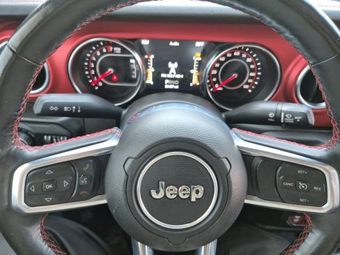 Used 2022 Jeep Gladiator Rubicon w/ Cold Weather Group image 25