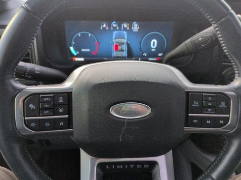 Used 2024 Ford F250 Limited image 13