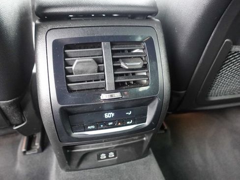 Used 2023 BMW X3 sDrive30i RWD image 25