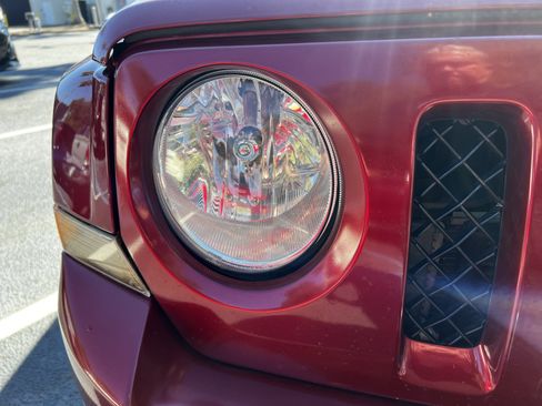 Used 2016 Jeep Patriot Sport w/ Power Value Group image 12