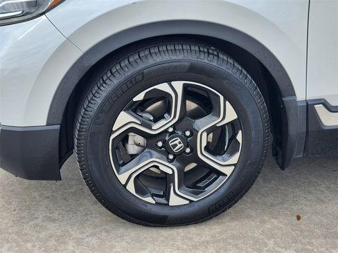 Used 2019 Honda CR-V Touring image 11