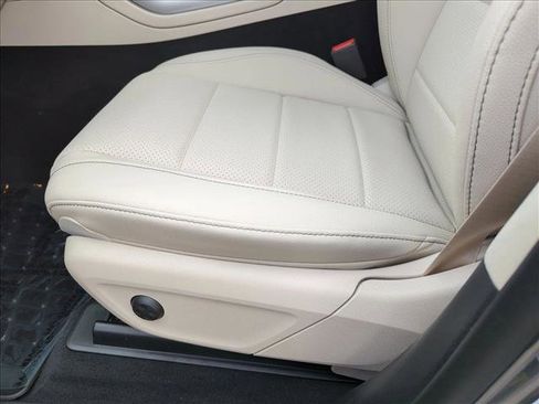 New 2026 Mercedes-Benz GLE 350 4MATIC image 4