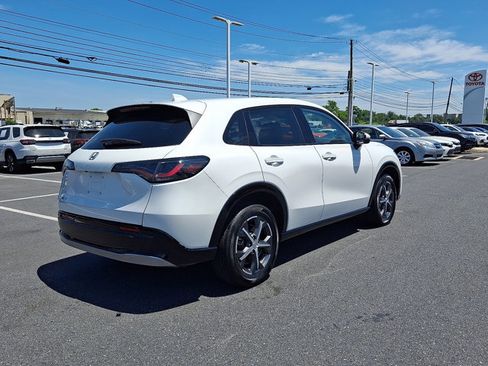 Certified 2025 Honda HR-V EX-L image 7