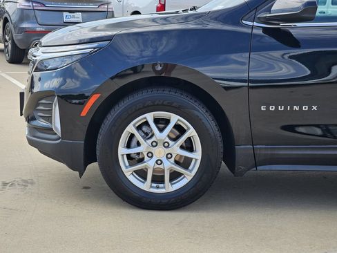 Used 2024 Chevrolet Equinox LT w/ LPO, Floor Liner Package FWD image 10