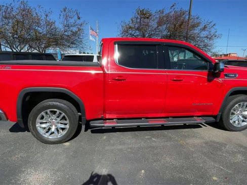 Used 2020 GMC Sierra 1500 SLE w/ SLE Value Package image 2