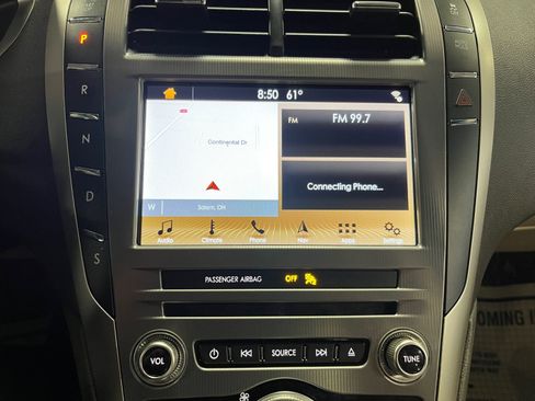 Used 2019 Lincoln MKZ Reserve w/ Reserve Plus Package AWD/4WD image 29