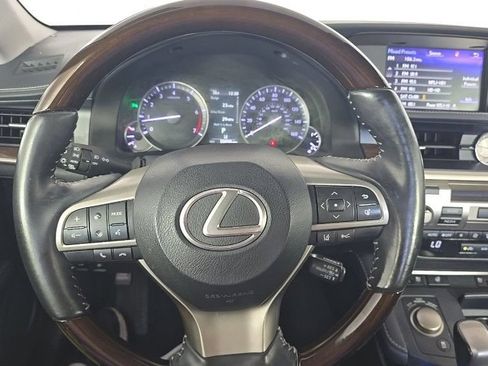 Used 2017 Lexus ES 350 w/ Navigation System Package FWD image 6