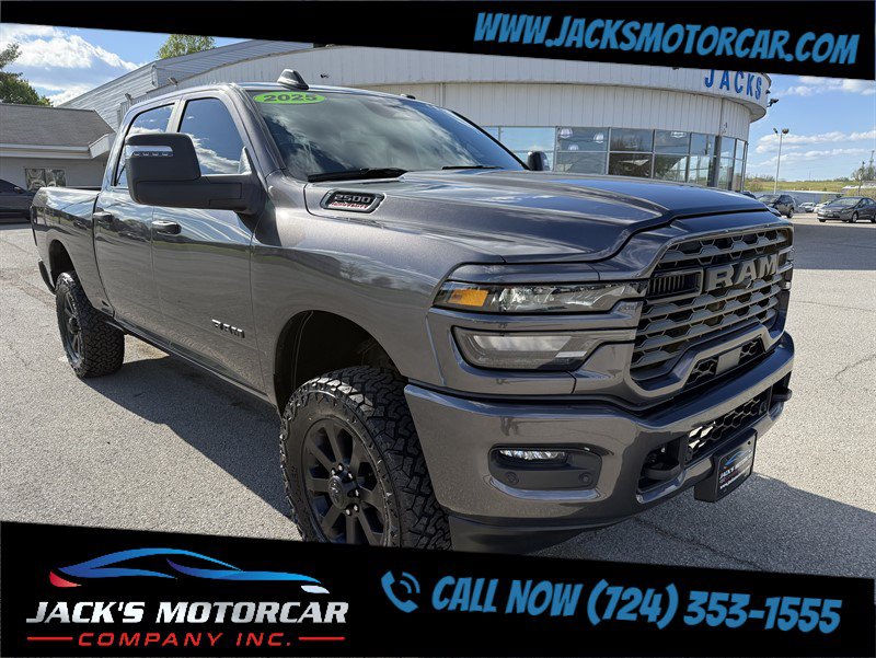 Used 2025 RAM 2500 Big Horn AWD/4WD image 1