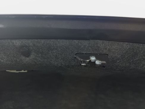 Used 2025 Nissan Altima 2.5 SV image 13