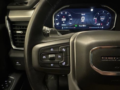 Used 2022 GMC Sierra 1500 Denali AWD/4WD image 29