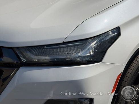 Used 2024 Chevrolet Traverse Premier w/ Redline Edition image 7