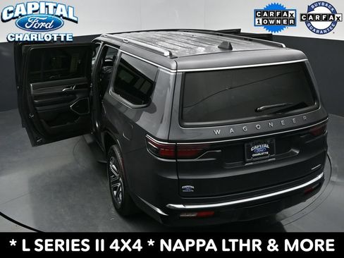 Used 2024 Jeep Wagoneer L Series II w/ Flexible Seating Group AWD/4WD image 33