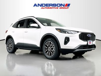 New 2025 Ford Escape SE