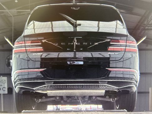 Used 2025 Genesis GV80 3.5T Prestige image 8