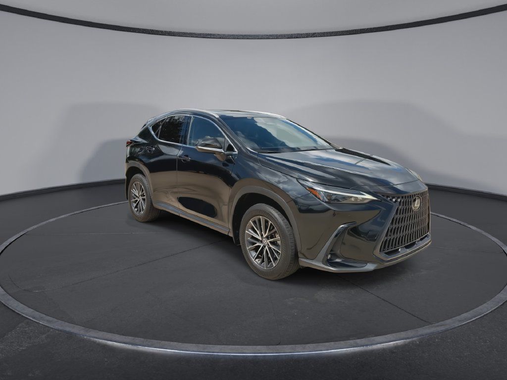Used 2022 Lexus NX 350 AWD image 2