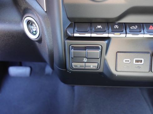 Used 2023 GMC Sierra 1500 Pro w/ Graphite Edition image 48