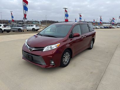 Used 2020 Toyota Sienna XLE