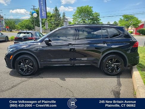 Certified 2024 Volkswagen Tiguan SE R-Line AWD/4WD image 25