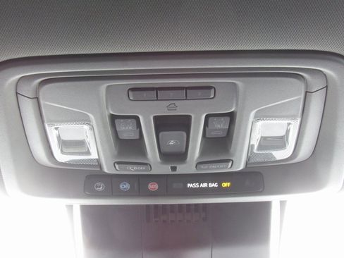 Used 2023 GMC Sierra 1500 Denali image 30