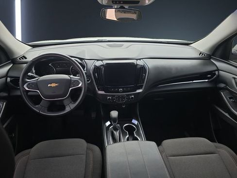 Used 2021 Chevrolet Traverse LT w/ LPO, Floor Liner Package AWD/4WD image 10